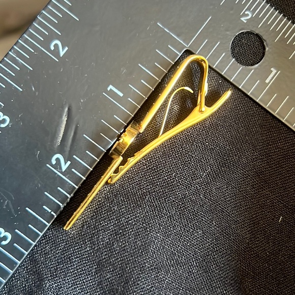 Dunhill D Logo Gold Tone  Metal Tie Clip Necktie Pin Bar Men Formal Jewelry Auth - Picture 13 of 15